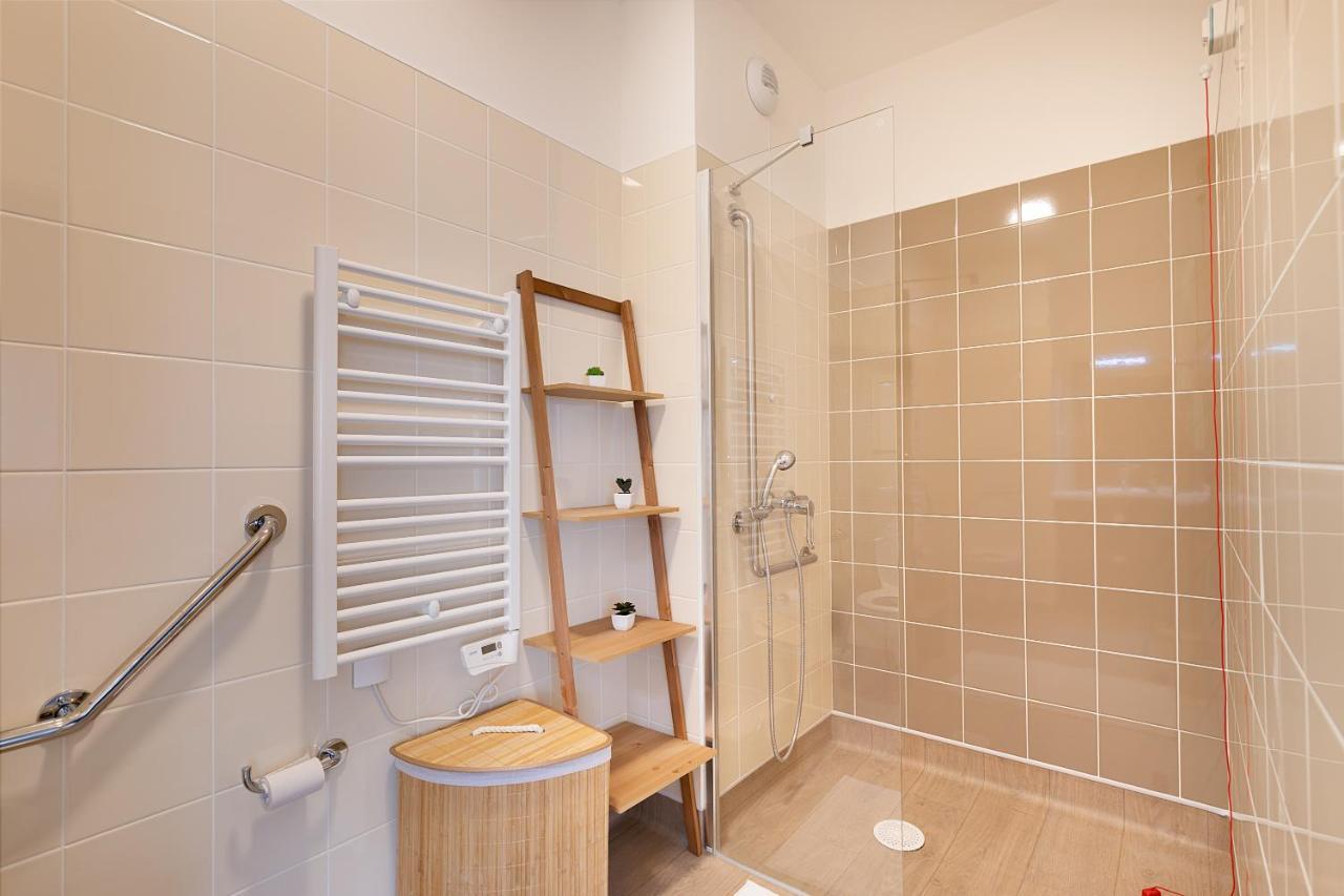 Zenao Appart'Hotels Le Raincy Exterior photo